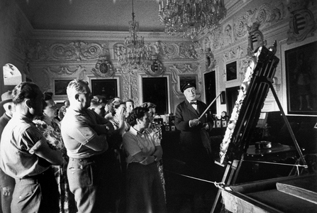 Count Leopold Sternberg shows visitors around his expropriated castle Sternberk in Bohemia ..., 1956 (photo)