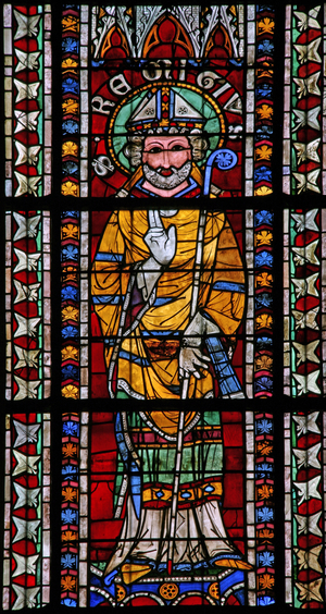 Window w207 depicting St Remi (stained glass)