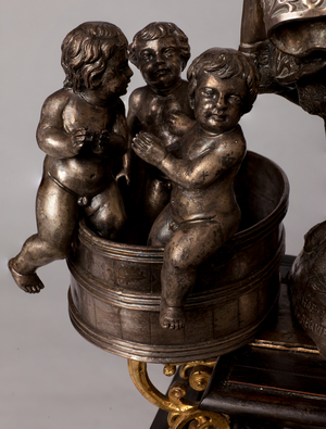 Reliquary statue (saint-Nicolas). Silversmithing, wood and copper. Atelier of Tournai. Gift of Jacques de Wault. 1668. Detail.