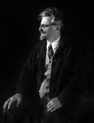 Leo Trotski (1879-1940) soviet politician, c.20's