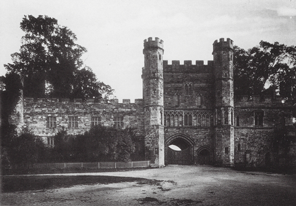 Gateway, Battle Abbey (b/w photo)