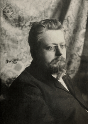 Portrait of the French painter Charles Lucien Leandre ( 1862 , 1934 ) (photograph)