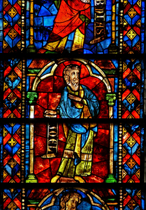 Window w7 depicting the prophet Joel on the Tree of Jesse (stained glass)