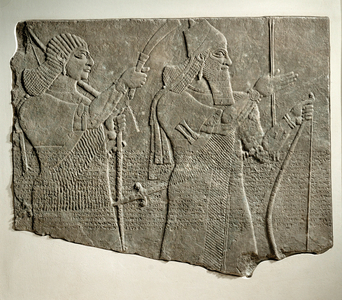 King Assurnazirpal in battle …