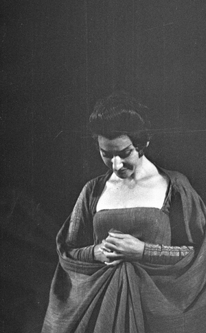 Medea in Epidaurus, Greece, 1963 (photo)