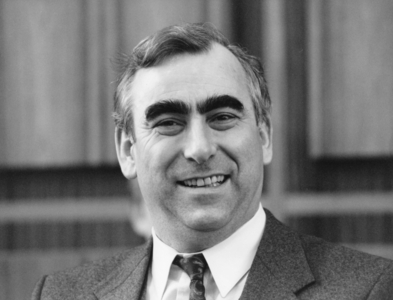 Dr. Theo Waigel, ca. 1991 (photo)