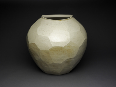 Faceted Round Jar, 2008 (porcelain with natural ash glaze)
