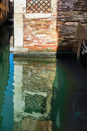 Fer de proue d'une gondole,Venise, 2021 (photo)