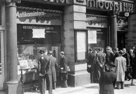 WW2 - Antique Star Bookshop 1941 (photo)