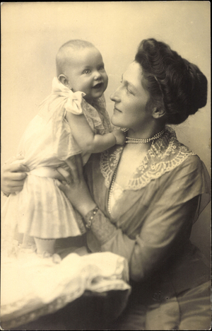 Ak I.K.H. Princess Adelgunde of Bavaria, mother is Isabella Antonia (b/w photo)