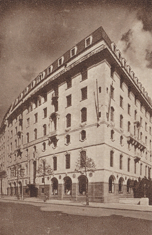 India House (b/w photo)