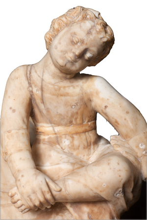 Museum Museu Comarcal de l'Urgell. Statue. Madonna with Child. Alabaster. Detail: the child. Origin church Santa Maria de Tàrrega. 91cmx33,8x24,4cm. 3rd quart of 14th century. Museum ref MCUT 4649. In deposit of the parish parròquia de Santa Maria de l'Alba de Tàrrega.