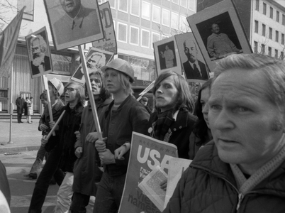 The Easter March 1968 DEU, Germany, Essen The Easter March , here in Essen on 13 4 1968, was marked …, 1868 (photo)