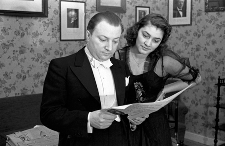 Chilean singer Rosita Serrano with composer Peter Kreuder at Berlin, Germany 1930s (b/w photo)