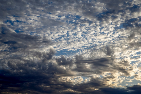 Cloudy sky in Morocco (photo)