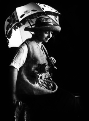 Sonia Delaunay, 1920 (b/w photo)