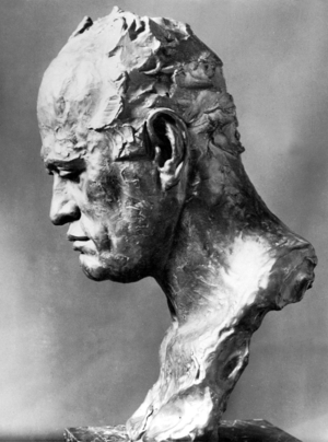 Bronze bust of Benito Mussolini (b/w photo)