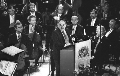 August Everding 1928 1999 in Munich director, manager, cultural politician, director of the Münchner …, 1988 (photo)