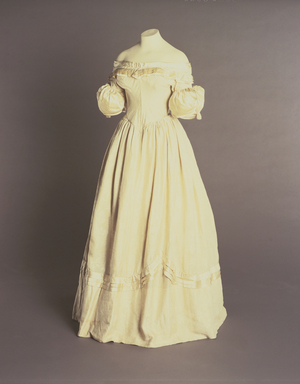 Woman's Dress, 1829 (ivory silk)


