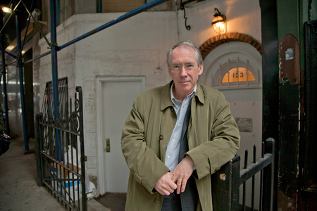 Ian McEwan (photo)