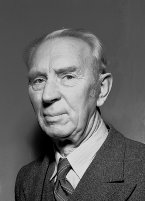 Oslo 19491219 Composer and Music Lieutenant Johannes Hanssen. For the Valdres march …, 1949 (photo)