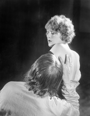 Mary Kid and Gregori Chmara in 'Dornenweg einer Fuerstin', 1928 (b/w photo)