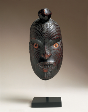 Memorial head, Aotearoa, 18th or early 19th century (wood)