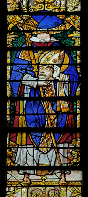 Window w0 depicting St Denis (stained glass)