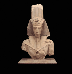 Bust of Pharaoh Akhenaton (sculpture)