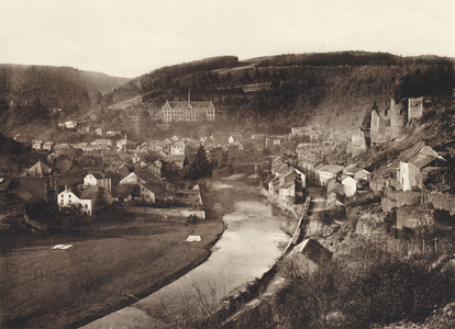 Laroche, Panorama (b/w photo)