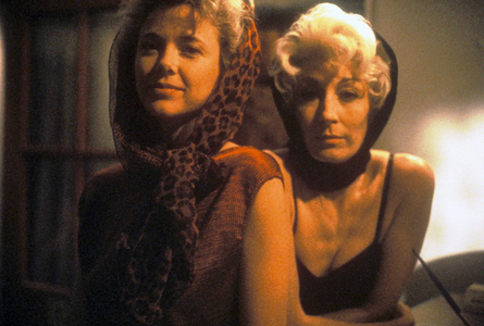 The Grifters by Stephen Frears, 1990