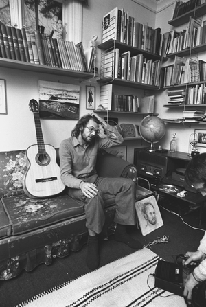Oslo 19740119. The show singer and lyricist Ole Paus decided four years …, 1974 (photo)