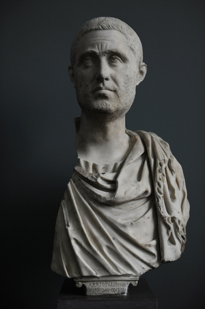 The General Officer Arrius Justus. 300 A.C. Marble. Carlsberg Glyptotek Museum. Copenhagen. Denmark.