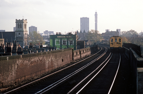 Diesel Multiple Units approaching Kentish Town West railway station on the North London Line, 1980s, 1982 (photograph)