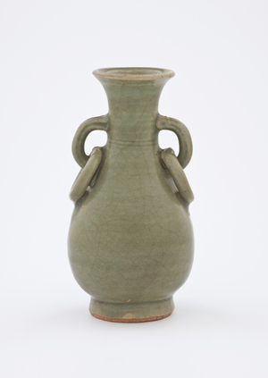 Vase, late 1200s (porcelain)