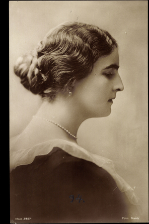 Ak A.S.R. Printesa Elisaveta, Nobility Romania, Princess (b/w photo)