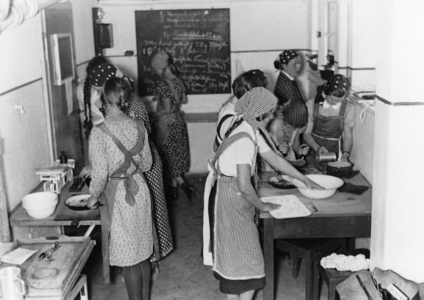 WW2 - BDM School Sebnitz (photo)
