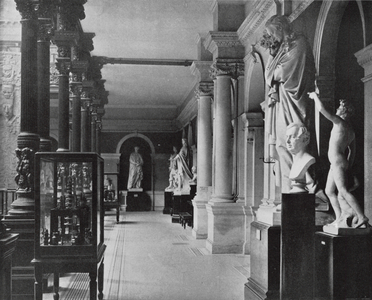 Section of Dublin Museum (b/w photo)