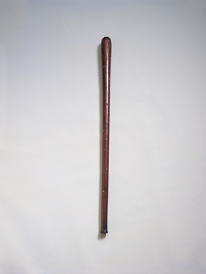Akau tau, pole club, 18th or early 19th century (wood, whale ivory)