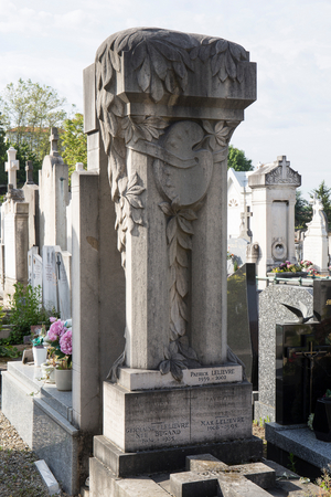 Loyasse Cemetery, Lyon, 2016 (photography)