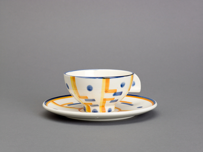 Cup and Saucer, Tea set in Gobelin pattern, 1929 (ceramic)