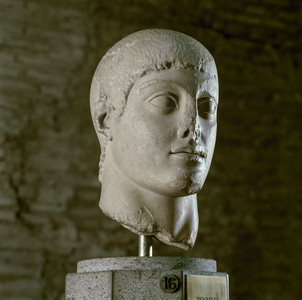 Roman art : Head of athlete - National Roman Museum - Octagonal hall, Rome, Italy