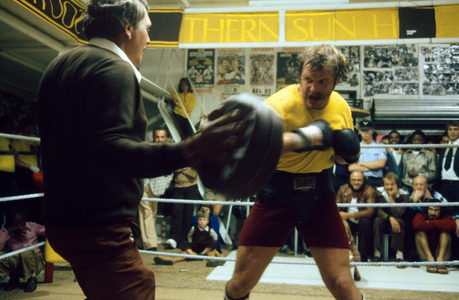 Gerrie Coetzee, World Heavyweight Champion in 1983, training at Sun City in 1985., 1983 (photo)