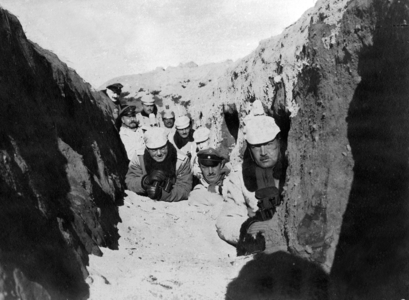 German artillery observers at the Eastern front, 1915 (b/w photo)