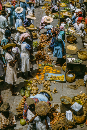 St. John outdoor market vendors sell fruit and vegetables in Antiqua, British West In…, 1942 (photo)