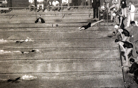 The 4x100 meter swimming relay at the 1932 Olympic games