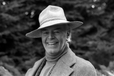 Actor Otto Wilhelm Fischer in the garden of his home in Vernate ..., 1985 (photo)