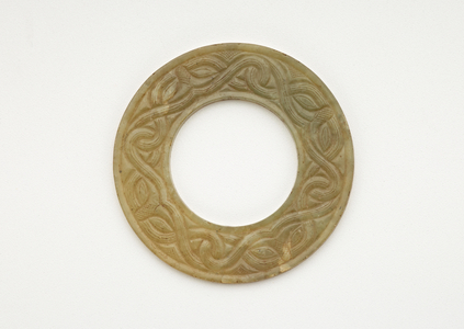 Pendant (yuan), 5th-3rd century BC (jade)