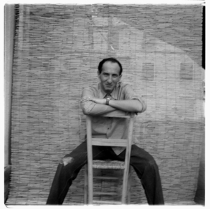 Eugenio Carmi, in his studio, possibly Rome Italy, mid 1960' (b/w photo)
