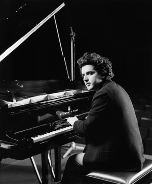 1981 Francesco Nicolosi, 1981 (photo)